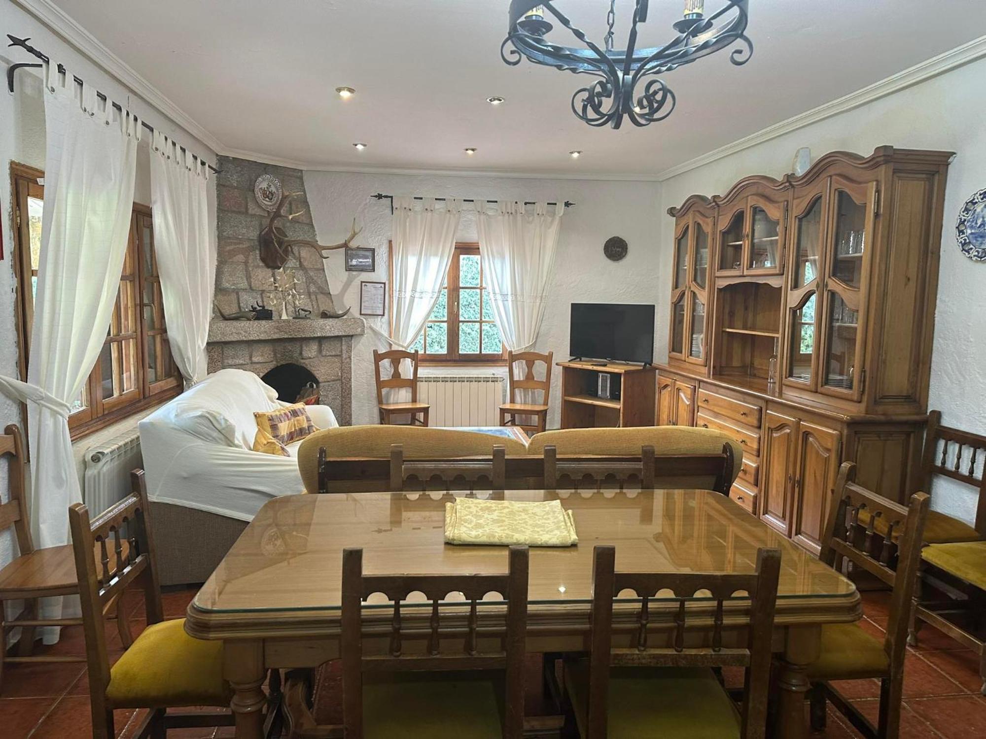 Casa Rural El Cordel La Serrada Luaran gambar