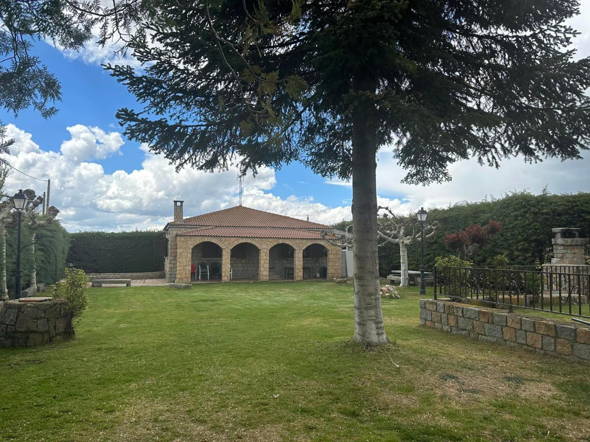 Casa Rural El Cordel La Serrada Luaran gambar