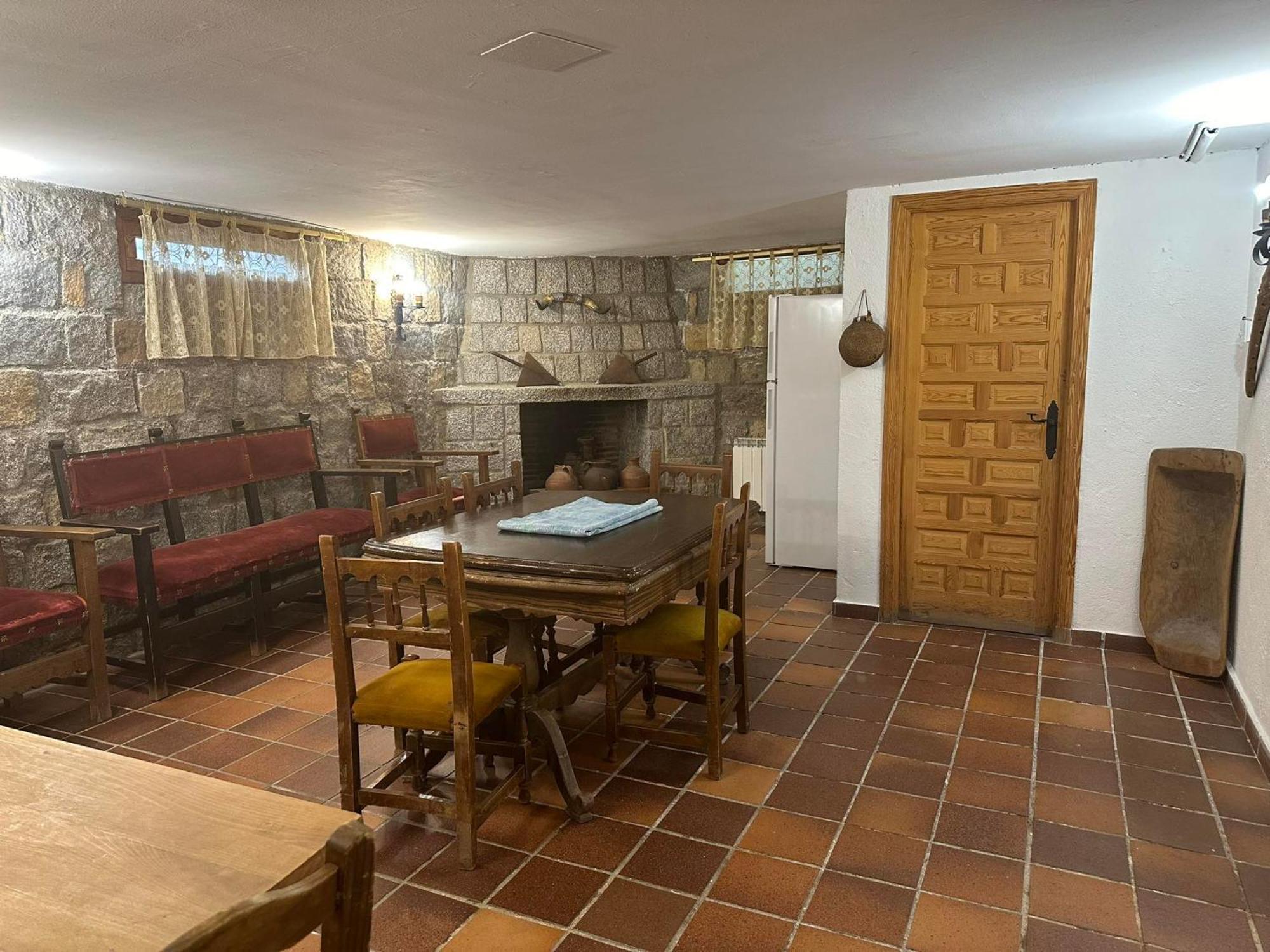 Casa Rural El Cordel La Serrada Luaran gambar